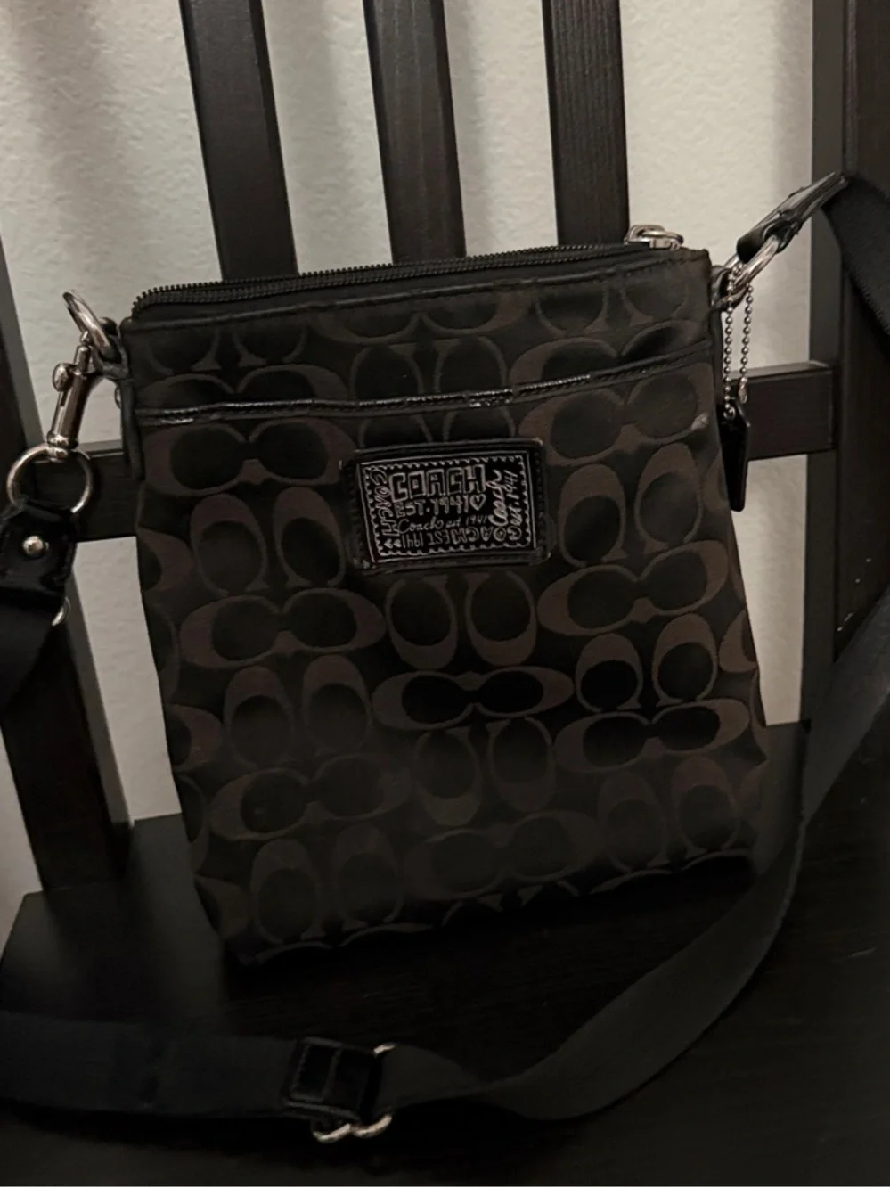 Coach Signature C Crossbody Bag – Black & Charcoal